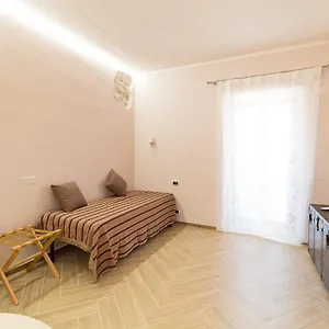 Casa Nel Cortile Cefalù